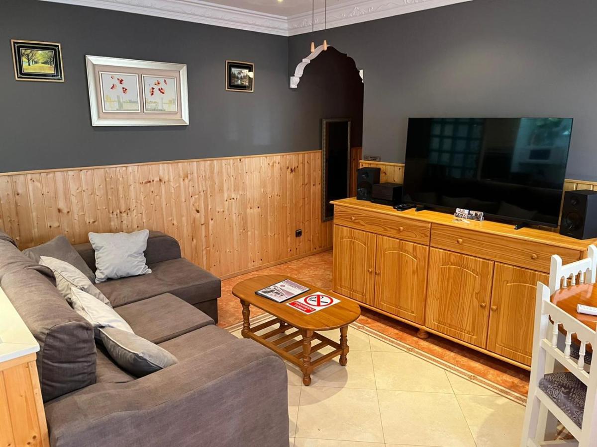 La Marina Urb, Beautiful 4 Bedroom House, Alicante, San Fulgencio, Spain Luaran gambar
