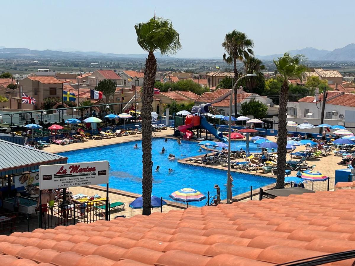La Marina Urb, Beautiful 4 Bedroom House, Alicante, San Fulgencio, Spain Luaran gambar