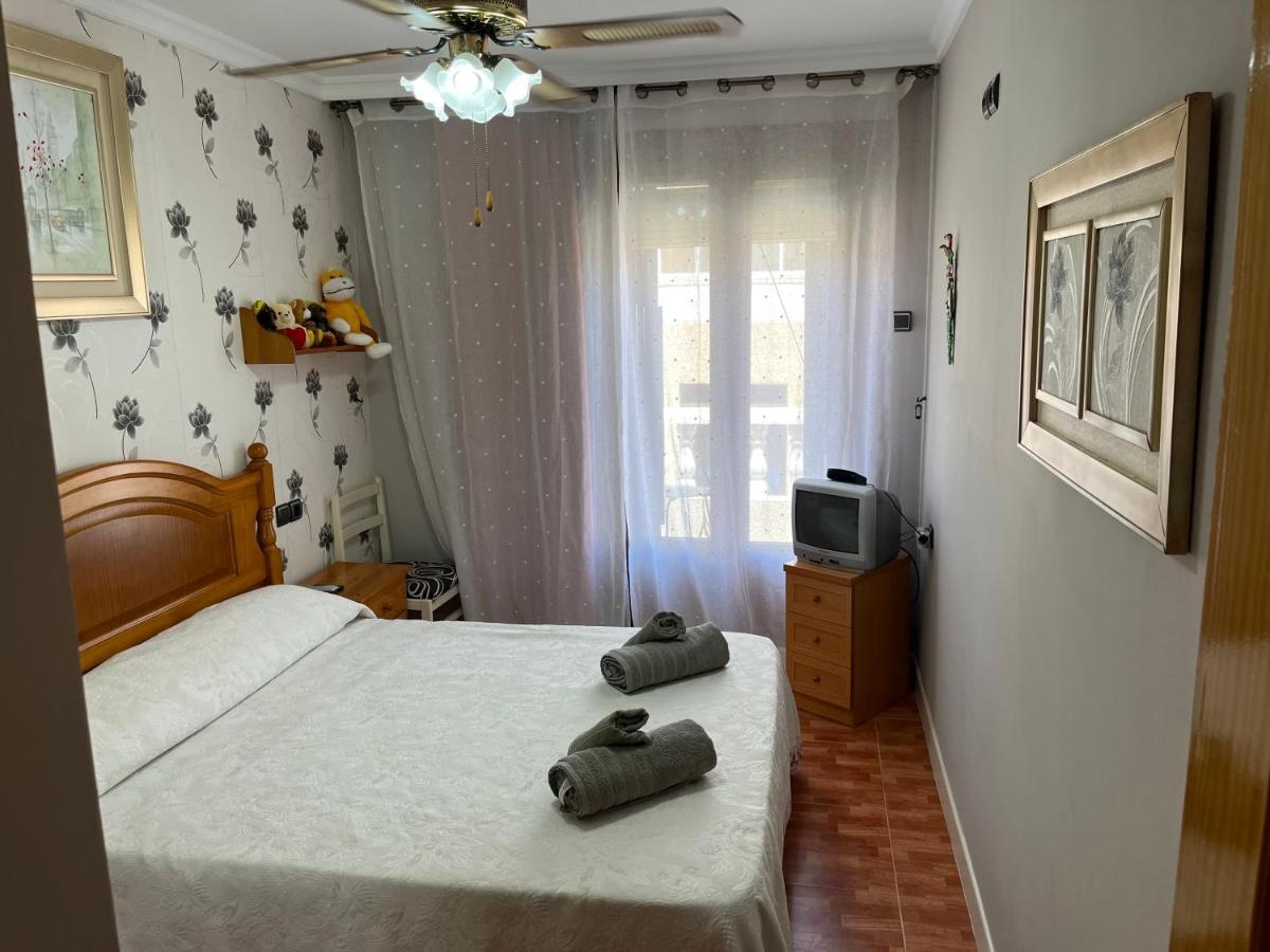 La Marina Urb, Beautiful 4 Bedroom House, Alicante, San Fulgencio, Spain Luaran gambar
